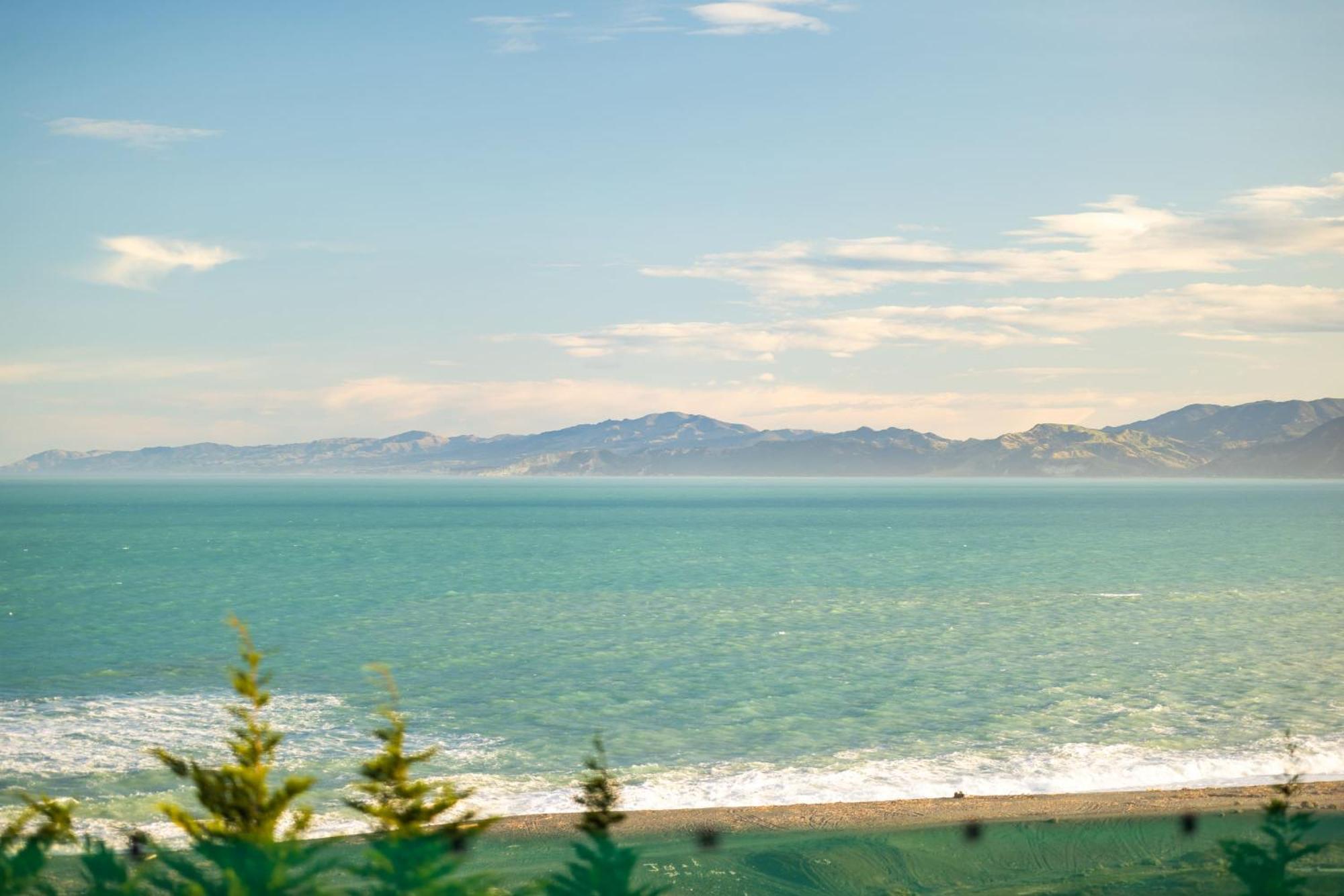 Ocean & Mountain Views - Kaikoura Villa Екстериор снимка
